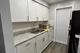 921 NE 22nd Dr, Wilton Manors, FL 33305 - Photo 11