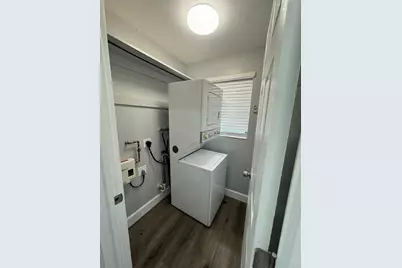 921 NE 22nd Drive, Wilton Manors, FL 33305 - Photo 17