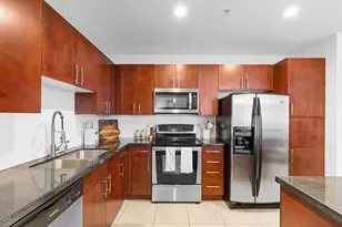 300 S Australian Ave, West Palm Beach, FL 33401 - Photo 3