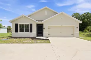 692 SW Paar Dr, Port Saint Lucie, FL 34953 - Photo 1
