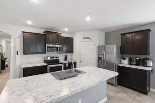 692 SW Paar Dr, Port Saint Lucie, FL 34953 - Photo 7