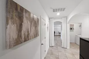 692 SW Paar Dr, Port Saint Lucie, FL 34953 - Photo 9