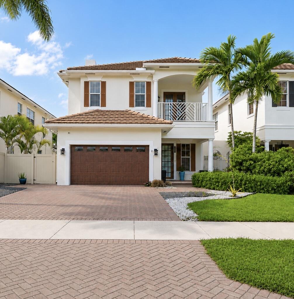 1505 SW 23rd St main architectural view