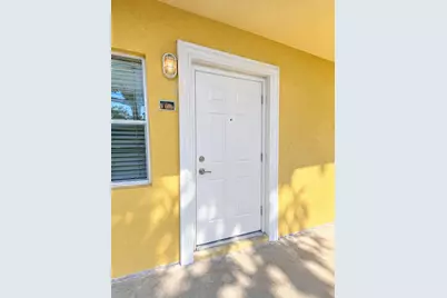 5192 NE 6th Avenue #805, Oakland Park, FL 33334 - Photo 1