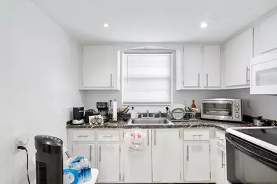 18801 NE 2nd Avenue #1005, Miami, FL 33179 - Photo 15