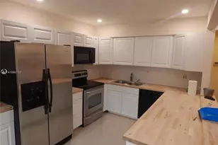 1111 N 25th Ave, Hollywood, FL 33020 - Photo 19
