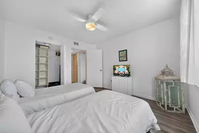 520 SE 5th Ave #2211, Fort Lauderdale, FL 33301 - Photo 21