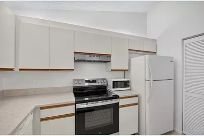51 Via De Casas Norte, Boynton Beach, FL 33426 - Photo 15