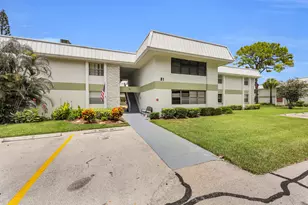 2302 Sunrise Blvd, Fort Pierce, FL 34982 - Photo 1