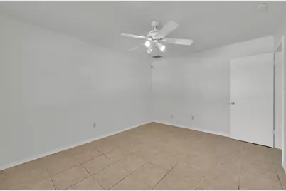 2302 Sunrise Boulevard #209, Fort Pierce, FL 34982 - Photo 19