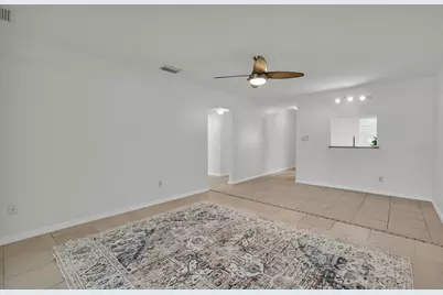 2302 Sunrise Boulevard #209, Fort Pierce, FL 34982 - Photo 9