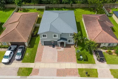 1982 SW Jamesport Drive SW, Port Saint Lucie, FL 34953 - Photo 3