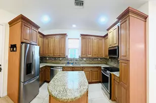 8296 NW 9th Ave, Boca Raton, FL 33487 - Photo 13