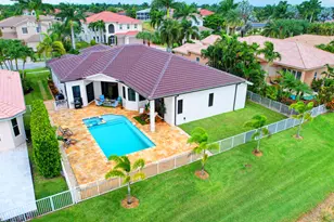 11618 Manatee Bay Ln, Wellington, FL 33449 - Photo 43