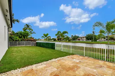 11618 Manatee Bay Lane, Wellington, FL 33449 - Photo 27