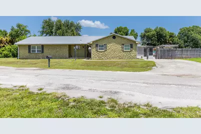 6911 SE 88th Boulevard, Okeechobee, FL 34974 - Photo 1