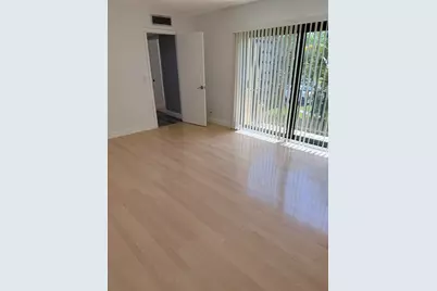 232 Woodland Road, Palm Springs, FL 33461 - Photo 11