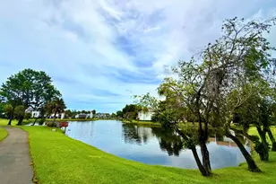 1204 Bridgewood Pl, Boca Raton, FL 33434 - Photo 37