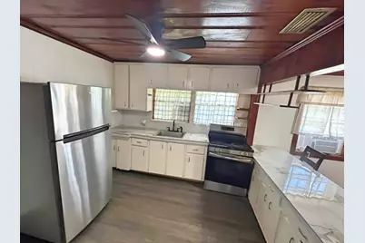 315 Avenue J, Moore Haven, FL 33471 - Photo 3