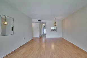 3091 E Sunrise Lakes Dr E, Sunrise, FL 33322 - Photo 39