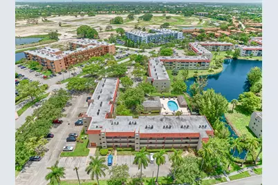 3091 E Sunrise Lakes Drive E #212, Sunrise, FL 33322 - Photo 7