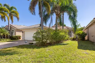 3800 Woodfield Dr, Coconut Creek, FL 33073 - Photo 3