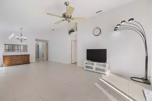 3800 Woodfield Dr, Coconut Creek, FL 33073 - Photo 17