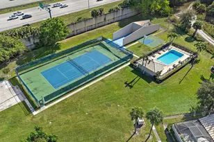5590 Golden Eagle Cir, Palm Beach Gardens, FL 33418 - Photo 3