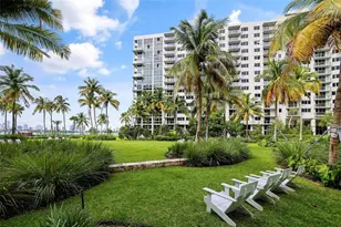 1500 Bay Rd, Miami Beach, FL 33139 - Photo 13