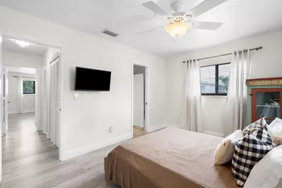 2116 NE 44th Street, Lighthouse Point, FL 33064 - Photo 17
