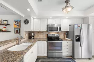 2116 NE 44th St, Lighthouse Point, FL 33064 - Photo 21