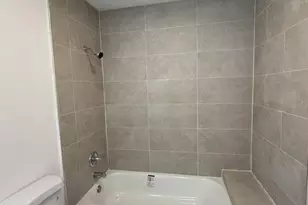 2008 SW Hampshire Ln, Port Saint Lucie, FL 34953 - Photo 11