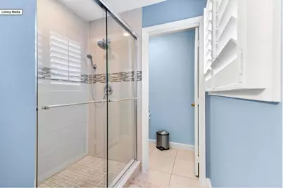 8212 Calterra Drive, Palm Beach Gardens, FL 33418 - Photo 3