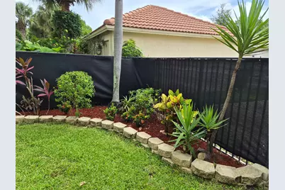 8212 Calterra Drive, Palm Beach Gardens, FL 33418 - Photo 19