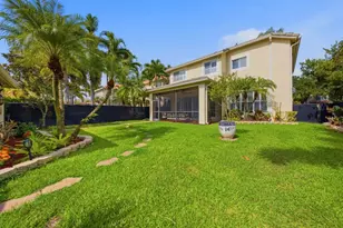 8212 Calterra Dr, Palm Beach Gardens, FL 33418 - Photo 9