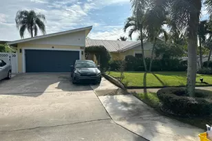 5010 Woodstone Cir N, Lake Worth, FL 33463 - Photo 1
