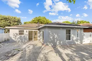 1561 NW 7th Ln, Pompano Beach, FL 33060 - Photo 21