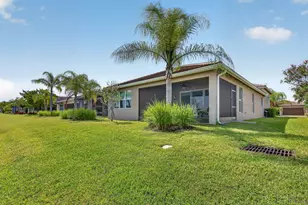 10542 SW Sunray St, Port Saint Lucie, FL 34987 - Photo 51