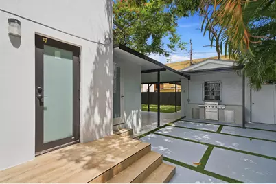 2239 SW 10th Street, Miami, FL 33135 - Photo 37