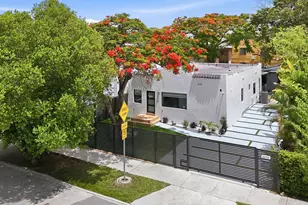 2239 SW 10th St, Miami, FL 33135 - Photo 7