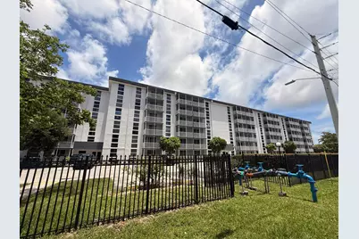 16950 W Dixie Highway #A226, North Miami Beach, FL 33160 - Photo 1