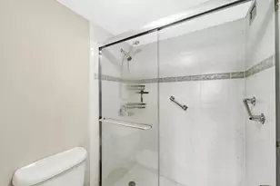 600 Three Islands Boulevard, Hallandale Beach, FL 33009 - Photo 25