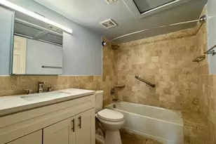 124 NE 19th Ct, Wilton Manors, FL 33305 - Photo 7