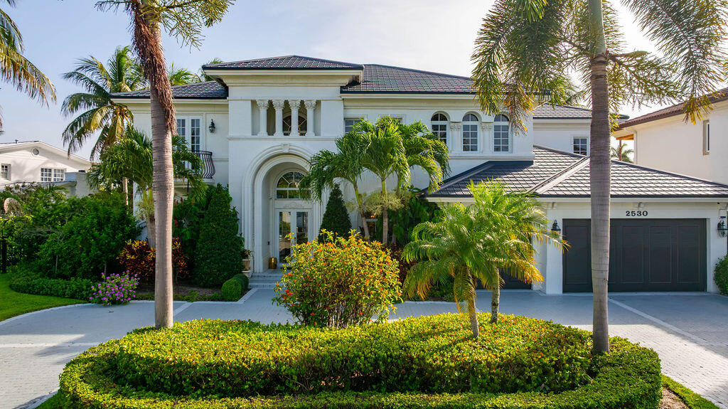 2530 NE 31st Ct - 2530 NE 31st Ct, Lighthouse Point, FL 33064 Luxury Property | Jose Angel Pina