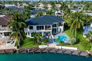 2530 NE 31st Ct, Lighthouse Point, FL 33064 - Photo 3