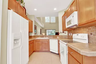 8123 Carnoustie Place, Port Saint Lucie, FL 34986 - Photo 3