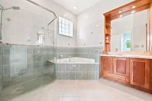 16208 Opal Creek Dr, Weston, FL 33331 - Photo 13