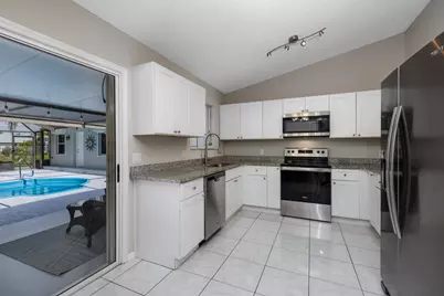 2502 SE University Terrace, Port Saint Lucie, FL 34952 - Photo 9