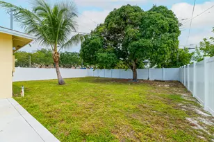 289 SW 3rd Ct, Deerfield Beach, FL 33441 - Photo 27
