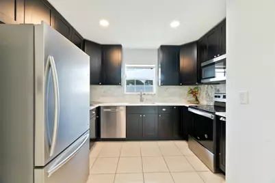 289 SW 3rd Court, Deerfield Beach, FL 33441 - Photo 9